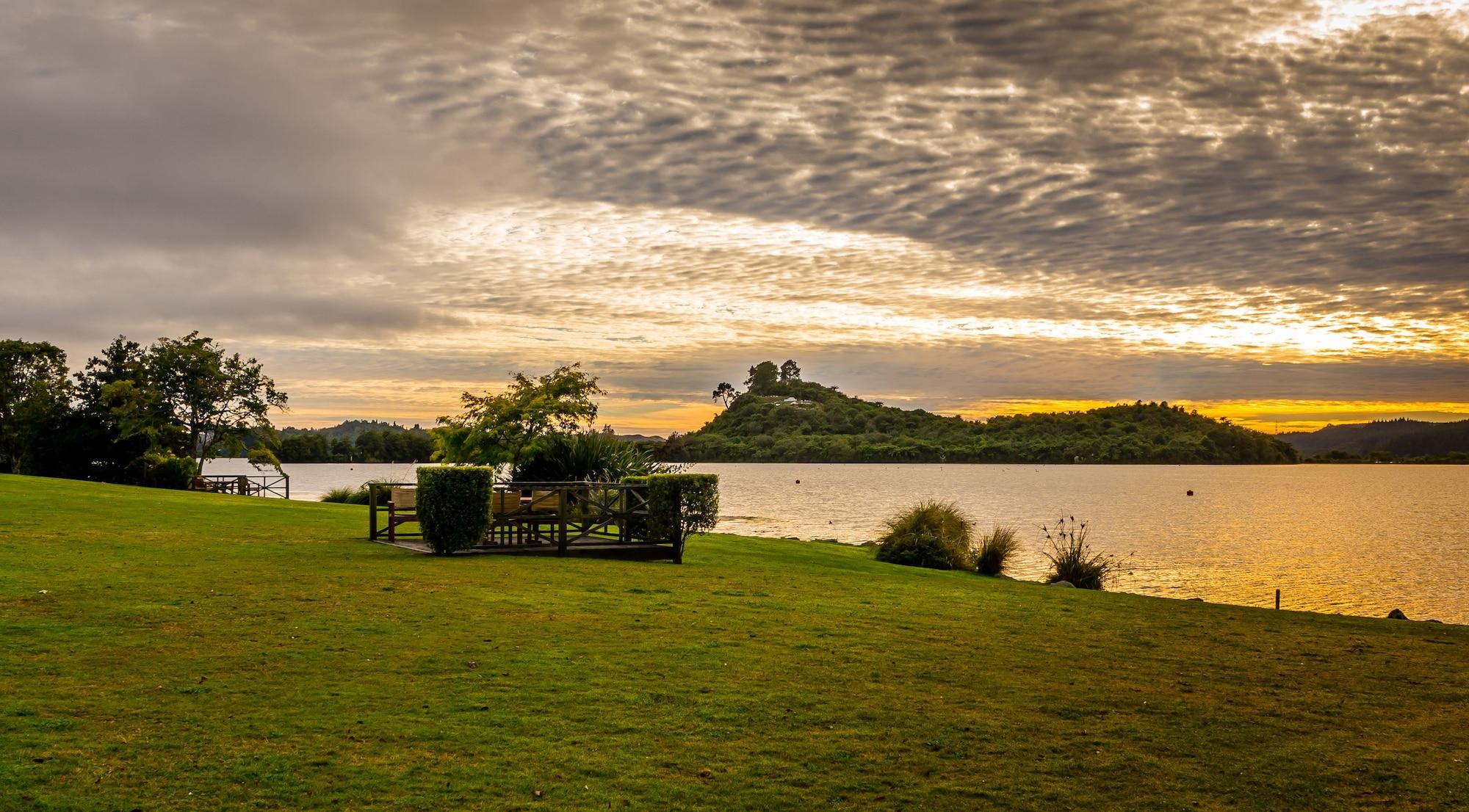 Vr Rotorua Lake Resort Exterior foto